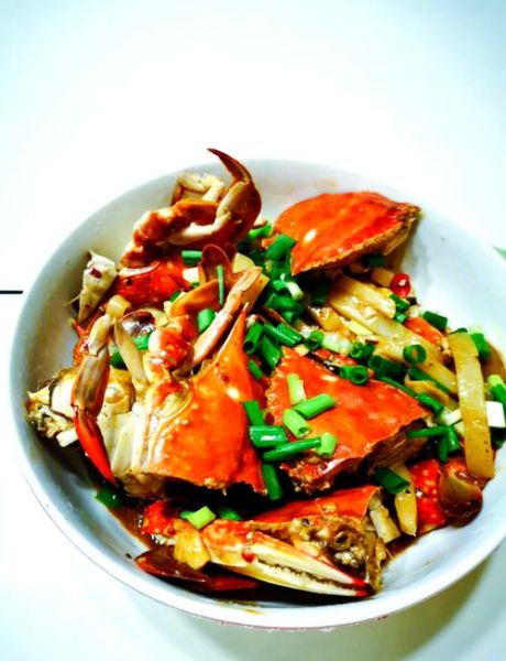 梭子蟹炒年糕家常做法_梭子蟹炒年糕怎么做才好吃
