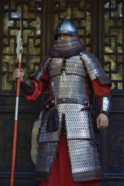 古代铠甲有哪些种类_铠甲的防御原理是什么