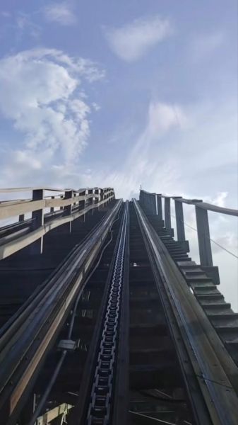 过山车有多快_极速过山车是什么感觉