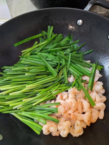 韭菜炒虾仁怎么做_韭菜炒虾仁的家常做法