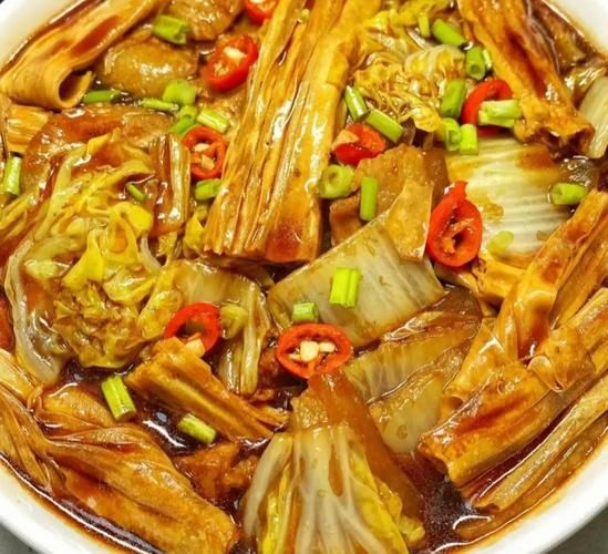 猪肉炖豆腐的家常做法_怎么做才入味