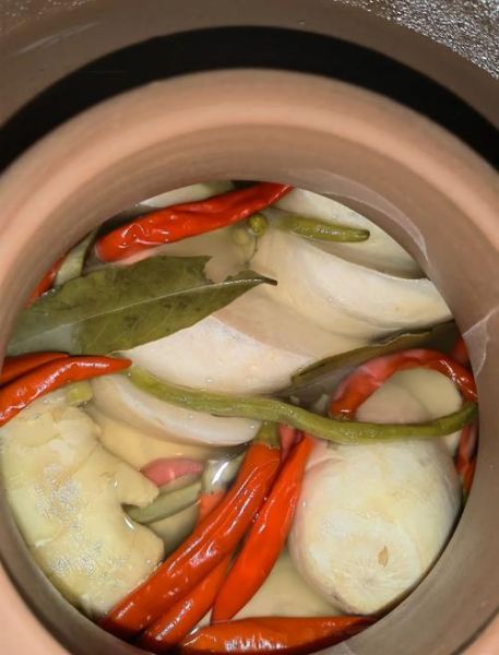 四川泡菜怎么做_正宗四川泡菜做法