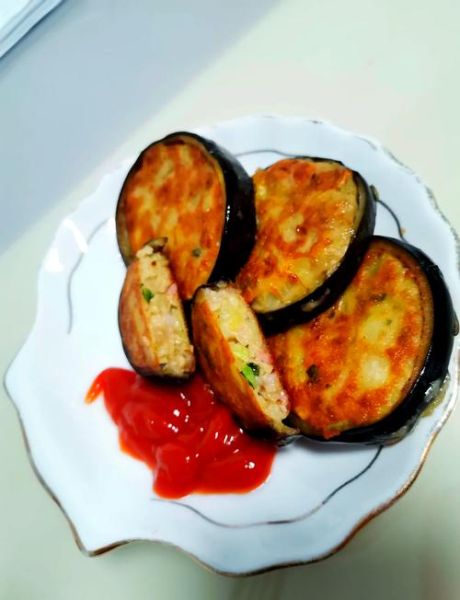 茄子饼的家常做法_茄子饼怎么做才外酥里嫩