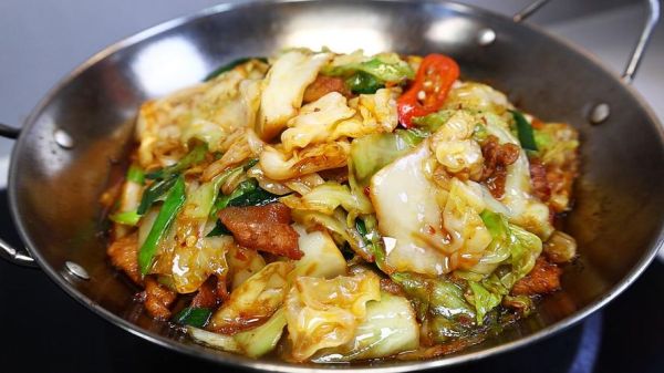 干锅包菜怎么做才脆_正宗干锅包菜用什么酱