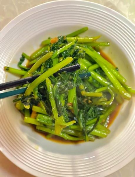 茼蒿菜怎么炒好吃_茼蒿菜家常做法