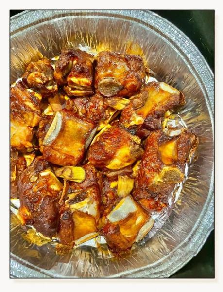 油炸蒜香排骨怎么做_蒜香排骨酥脆秘诀