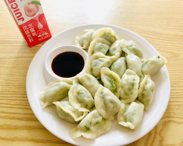 三鲜饺子馅怎么做_三鲜饺子馅需要焯水吗