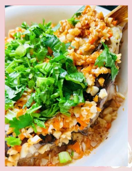 清蒸鱼头怎么做_清蒸鱼头需要蒸多久