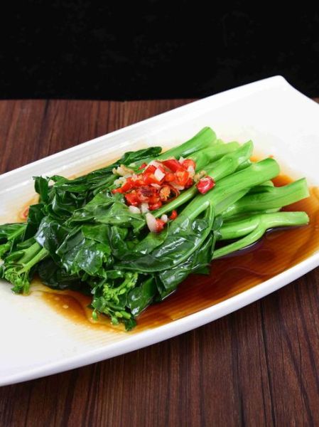 白灼芥兰怎么做_芥兰焯水几分钟