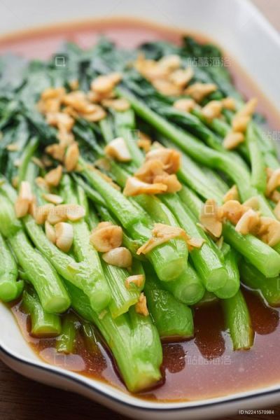 白灼芥兰怎么做_芥兰焯水几分钟