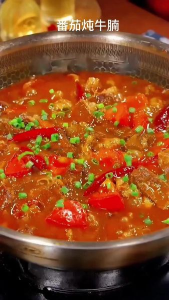 牛肉炖西红柿怎么做_牛肉炖西红柿放什么调料