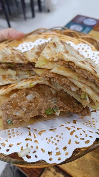 香河肉饼正宗做法_香河肉饼怎么做才酥软