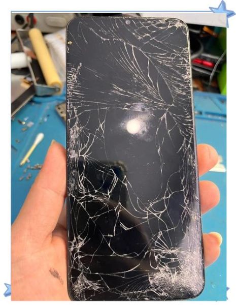 手机屏幕碎了怎么办_换屏要多少钱