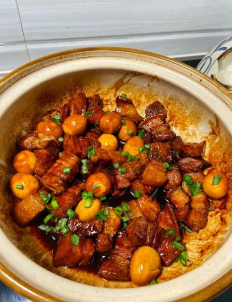 正宗红烧肉怎么做_红烧肉肥而不腻的秘诀