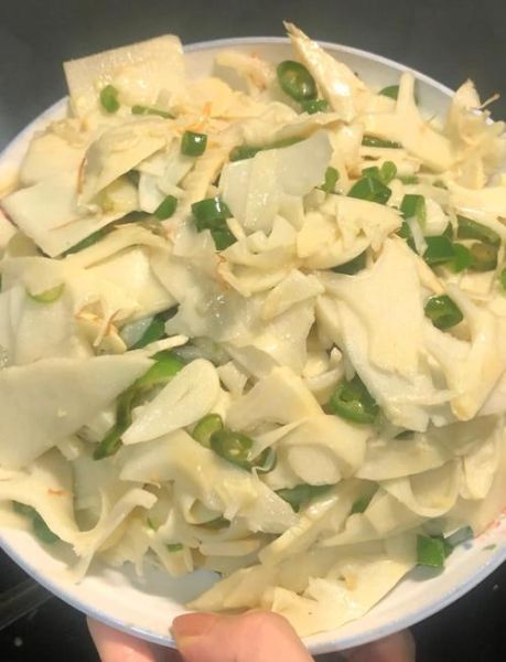 清炒竹笋怎么炒好吃_清炒竹笋用焯水吗