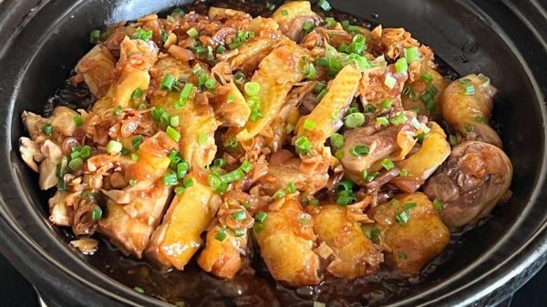 葱油鸡怎么做才正宗_正宗葱油鸡用什么鸡