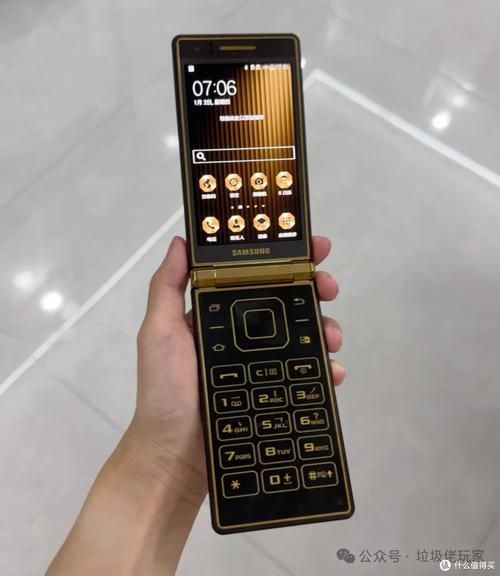 三星翻盖手机老款有哪些_三星老款翻盖机还能买到吗
