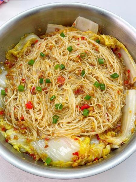 娃娃菜粉丝蒜蓉怎么做_蒜蓉娃娃菜粉丝热量高吗