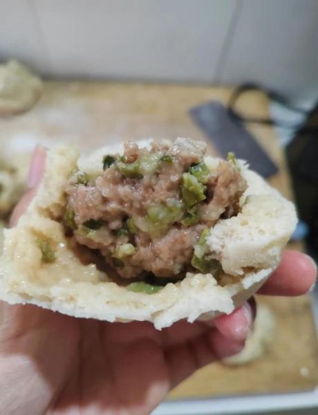 茄子猪肉包子馅怎么做_茄子猪肉包子馅配方