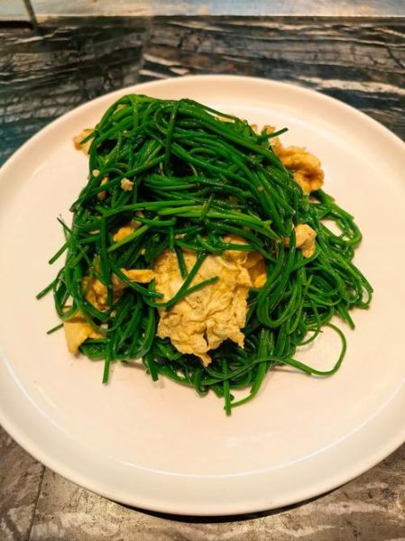 小葱炒鸡蛋怎么做_鸡蛋炒出来嫩不嫩