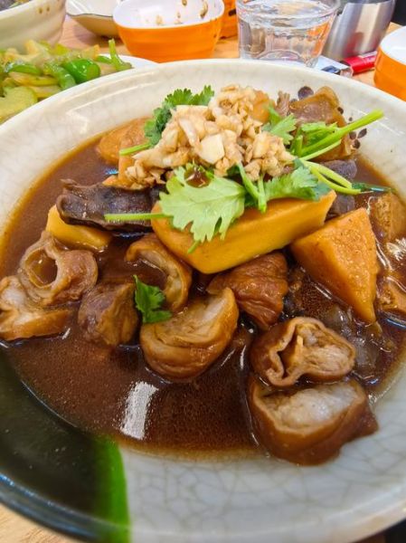 卤煮火烧怎么做_正宗老北京卤煮配方