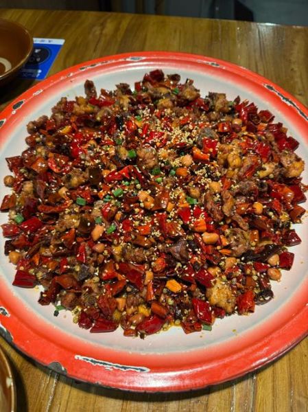 四川青椒辣子鸡怎么做_家常做法窍门