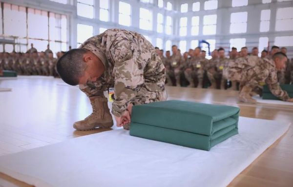 军旅生活是怎样的_军旅训练内容有哪些