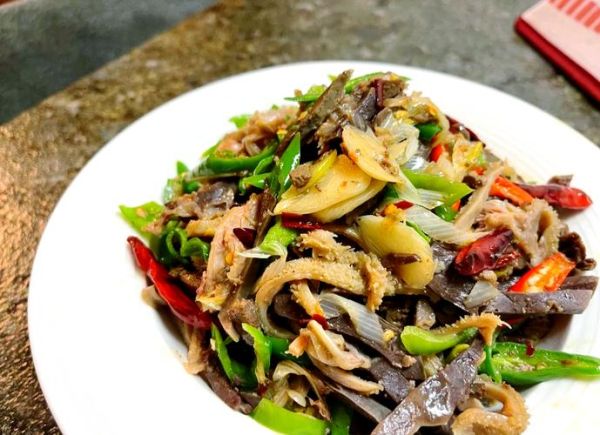 爆炒羊杂怎么做_羊杂去腥技巧