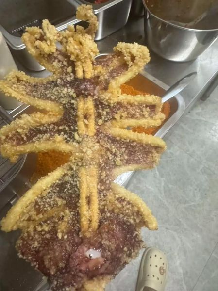 轰炸大鱿鱼怎么做_轰炸大鱿鱼酥脆秘诀