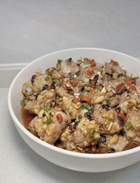 清蒸排骨怎么蒸才嫩滑_清蒸排骨需要焯水吗