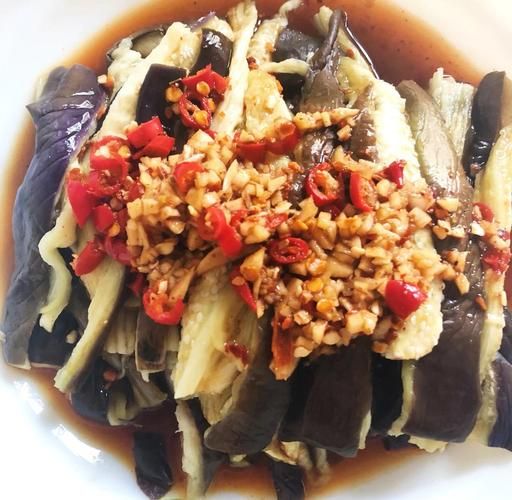凉拌茄子怎么做_凉拌茄子需要蒸多久