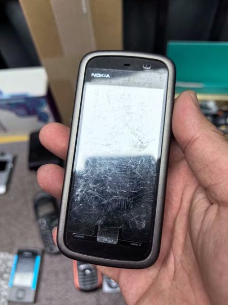 诺基亚5230还能用吗_诺基亚5230怎么刷机