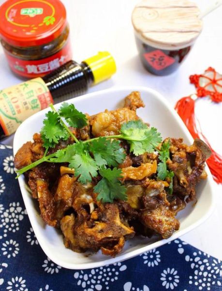 羊蝎子怎么炖好吃_羊蝎子做法家常