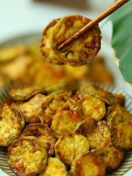 烧茄子怎么做好吃_家常烧茄子做法