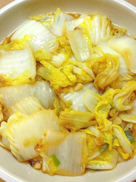 家常炒白菜怎么炒好吃_炒白菜要不要焯水