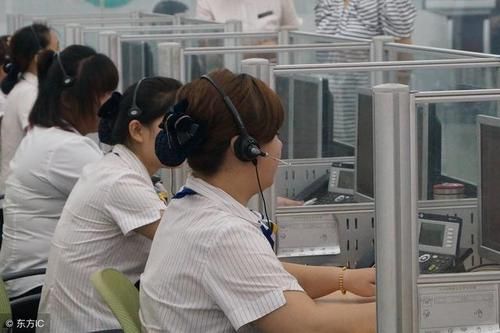 美国移民局电话_如何转人工客服