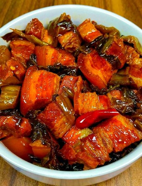 酸菜五花肉怎么做_酸菜五花肉的做法步骤