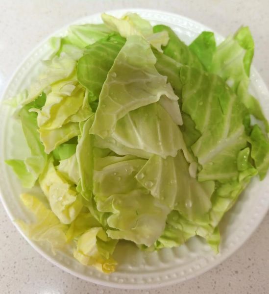包菜怎么炒好吃又脆_包菜焯水几分钟才正确
