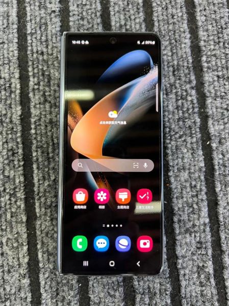 三星折叠屏手机值得买吗_三星折叠屏手机优缺点