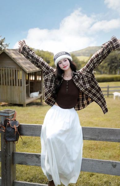 秋天适合去哪里旅游_秋天旅游穿什么衣服