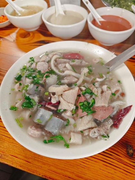 羊杂的家常做法_羊杂汤怎么做好吃