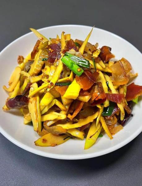 笋怎么炒好吃_家常笋的做法大全