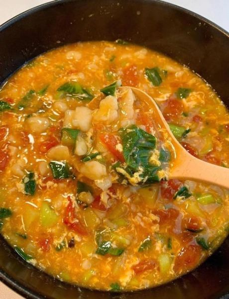 西红柿疙瘩汤怎么做_疙瘩汤疙瘩怎么和面