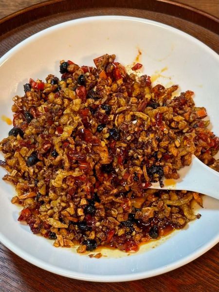 干辣椒酱怎么做_干辣椒酱保存多久