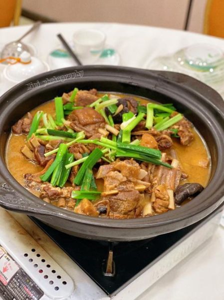 烧羊肉的家常做法_羊肉怎么炖不膻