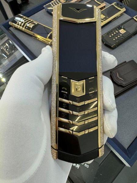 最贵的手机多少钱_为什么这么贵