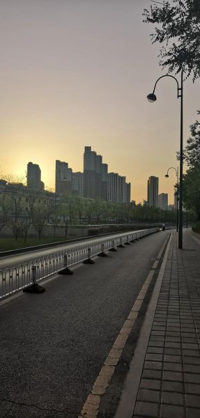 早晨的景物有哪些_如何描写早晨的景物