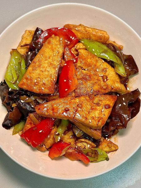 家常豆腐怎么做_豆腐怎么炒才入味