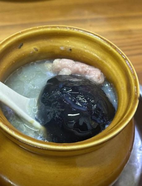 皮蛋汤怎么做好吃_皮蛋汤的做法家常