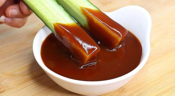 自制甜面酱的家常做法_甜面酱怎么做才好吃